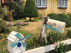 -黄色小屋