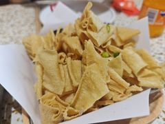 香炸脆豆皮-小董哥烤串(故宫店)