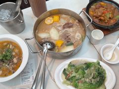 -肥仔文澳门猪骨煲(南京西路店)