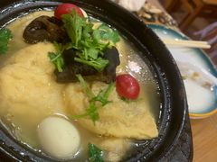 -三鞭一花·独一处·元英砂锅(海光寺店)