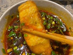 梭边鱼-肖肖酸萝卜鱼火锅(总店)
