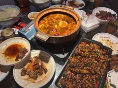-老鼎万春卤菜(五代传承创始老店)
