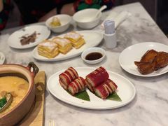 -香港百合居(LCM置汇旭辉广场店)