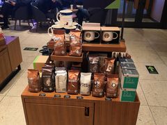 零售区-星巴克(北辰西路店)