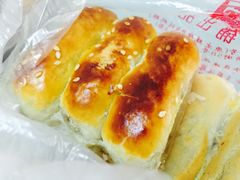 葱油饼-宫廷糕点铺(双林中横路店)