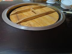 -品北铁锅炖  东北特色菜(北极大街店)