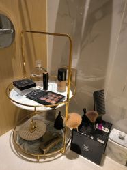 -香港倾城国际·美容美体中心