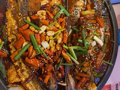 -鸣记脆皮烤鱼·海鲜烤鱼(三八广场店)