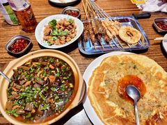 -蚝堡海鲜·威海菜·海肠捞饭·烧烤·亚洲吃蚝公司(幸福门店)