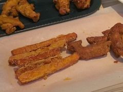 -必胜客(绿地新都会店)