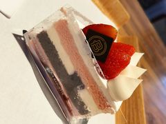 -巴黎贝甜(大宁国际商业广场店)