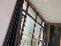 -大连金石滩绿发温泉假日酒店
