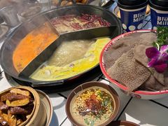 -巴卤社老火锅(财富店)