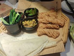 -丁里羊肉小镇(天鹅湖总店)