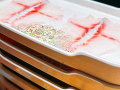 -老牌坊云南鱼豆花火锅(爱建店)