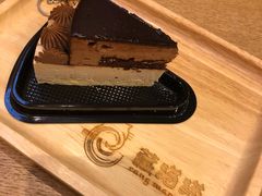 -藏猫猫咖啡主题馆(中央大道店)