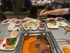 -海底捞火锅(金山百联店)