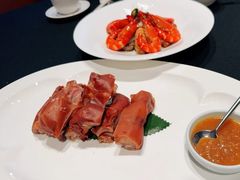 -鲁采LU STYLE(新天地店)