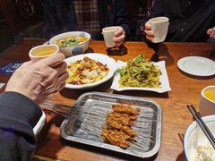 -老兰家传统烧烤炒菜泡馍(小南门店)