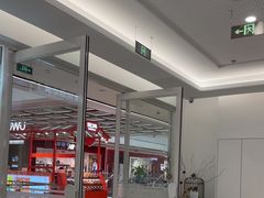 -泰康拜博口腔(松江印象城臻尔店)
