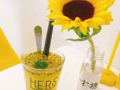 百香果青柠汁-一粒糖 · 潮汕小吃-海石花特色甜品
