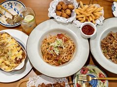 -Rabbit Cafe私房西餐甜点咖啡(栖霞路店)