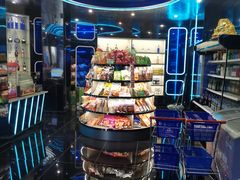 -乐翻天量贩式KTV(淞发路店)