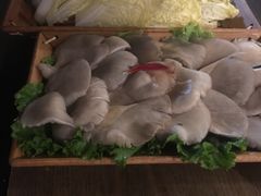 -尚尚仙·酸汤猪手·猪肚鸡火锅(华联万柳购物中心店)