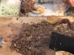 牛肉夹馍-老西关黄老太牛肉烧饼