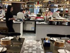大堂-钱小奴海鲜自助黑金店(杭州滨江龙湖店)