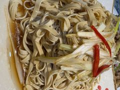 葱油豆皮-回香楼大连新派清真菜