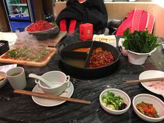 -热火朝天鲜切牛肉火锅(南强街巷店)