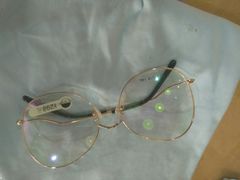 -圆又圆眼镜(五爱道店)