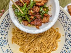 -李与白包子铺(桐梓林店)