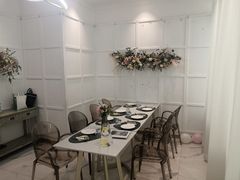 -ins森林童话餐厅coffee&bistro