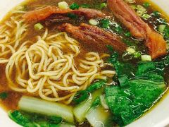 -尊品原汁牛肉面