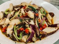 -小辣妹川味海鲜加工店(第一市场椰风巷店)