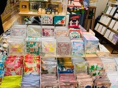 -猫的天空之城概念书店(印象城购物中心店)