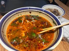 -云阿蛮云南生烫牛肉米线(奉贤路店)