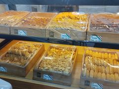 -牛朋牛奶棚(南昌路店)