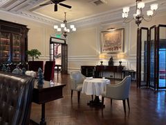 -Salon de Ville浦江汇(上海外滩华尔道夫酒店店)