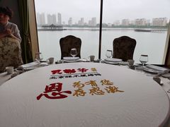 -贝勒爷·酥不腻烤鸭