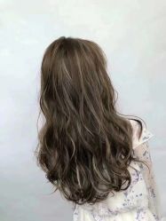-首脑美发沙龙