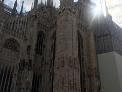 -文艺复兴百货(米兰大教堂广场店)