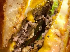 手工牛肉大汉堡-大象厨房(重庆道店)