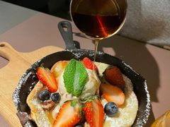 -Oasis Bar & Grill