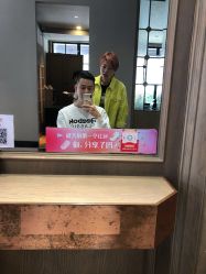 -苑苑发型设计