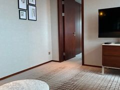 -上海龙之梦万丽酒店