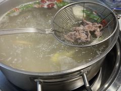 -潮牛宴·鲜牛肉自助火锅烤肉(龙岩新罗万达店)