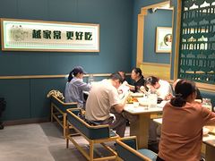 -绿草地·湘菜(7mall店)